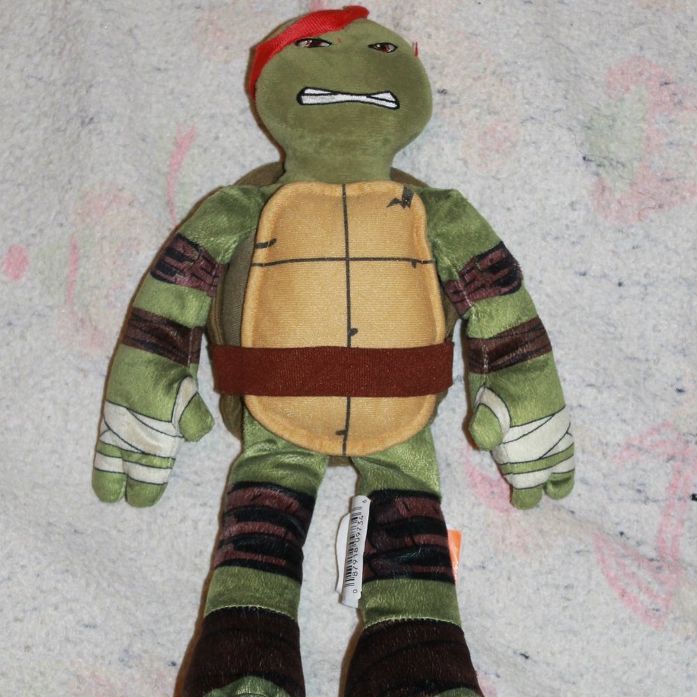 2016 Nickelodeon Viacom Teenage Mutant Ninja Turtles Raphael Stuffed Plush 16"